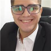 Professor de Direito de Universidade, ensinando todas as disciplinas